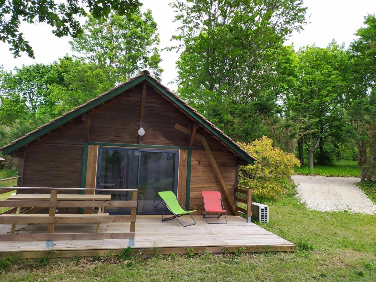 Camping Domaine De Senaud Albon Exterior foto