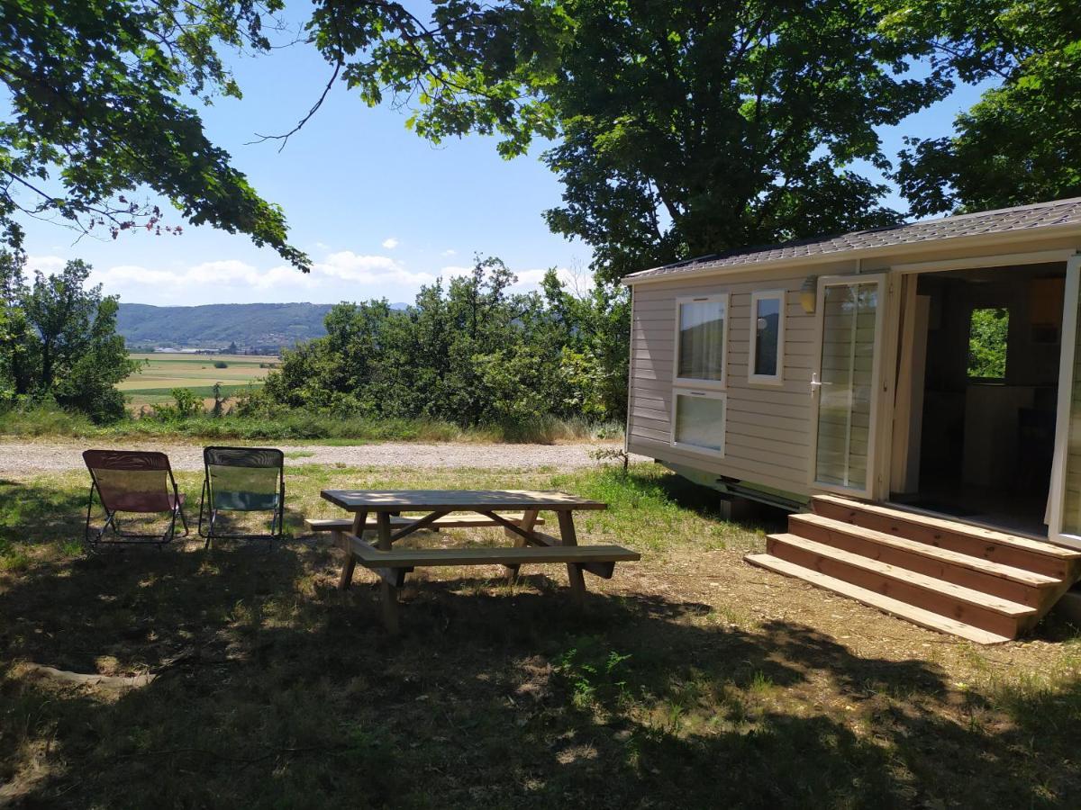 Camping Domaine De Senaud Albon Habitación foto