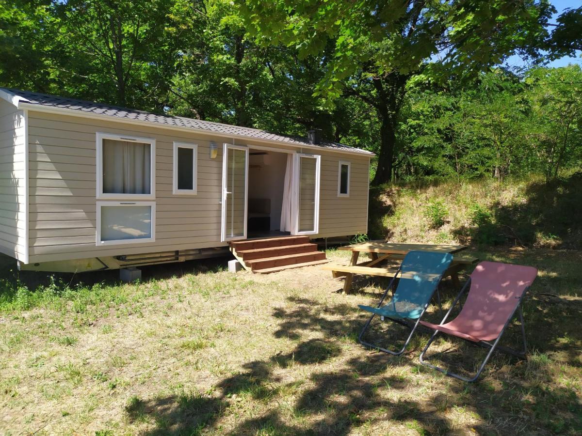 Camping Domaine De Senaud Albon Exterior foto