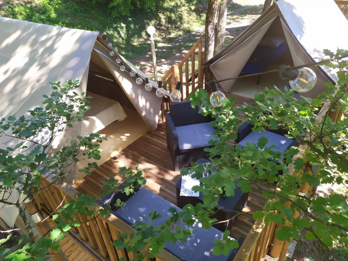 Camping Domaine De Senaud Albon Exterior foto